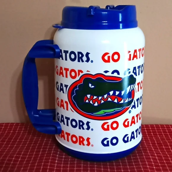 GATORS 64 OZ Mug/Small Cooler. Featuring The University Of Florida Gators. - Picture 2 of 16